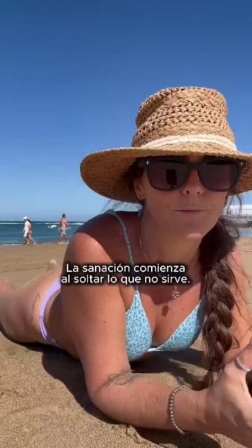 🌊¿Sabías que dejar ir es el primer paso hacia la sanación?
¡Descubre cómo hacerlo! 🌟
Sígueme para aprender a soltar sin culpa 💛 Un gusto acompañarte @feliz.instante
.
.
.
#Sanacion #BienestarEmocional #calma #felizinstante